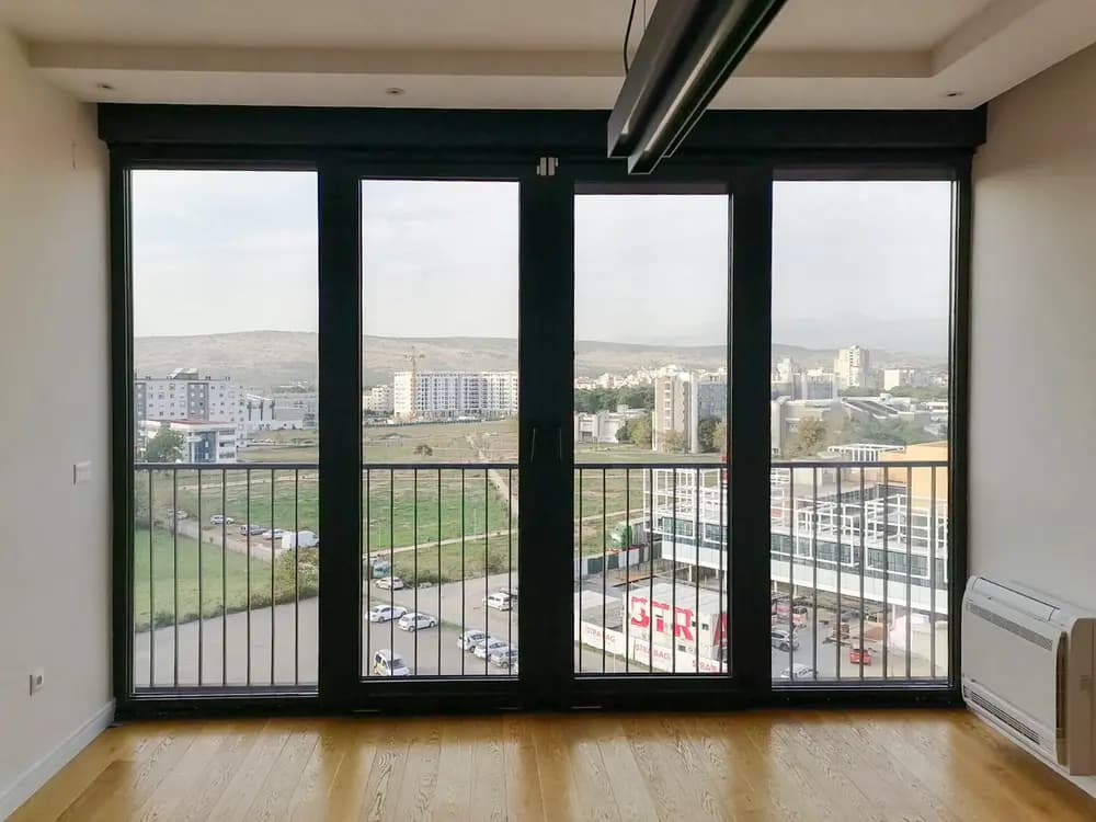 Nereflektujuća termoizolaciona folija na prozorskom staklu — 6