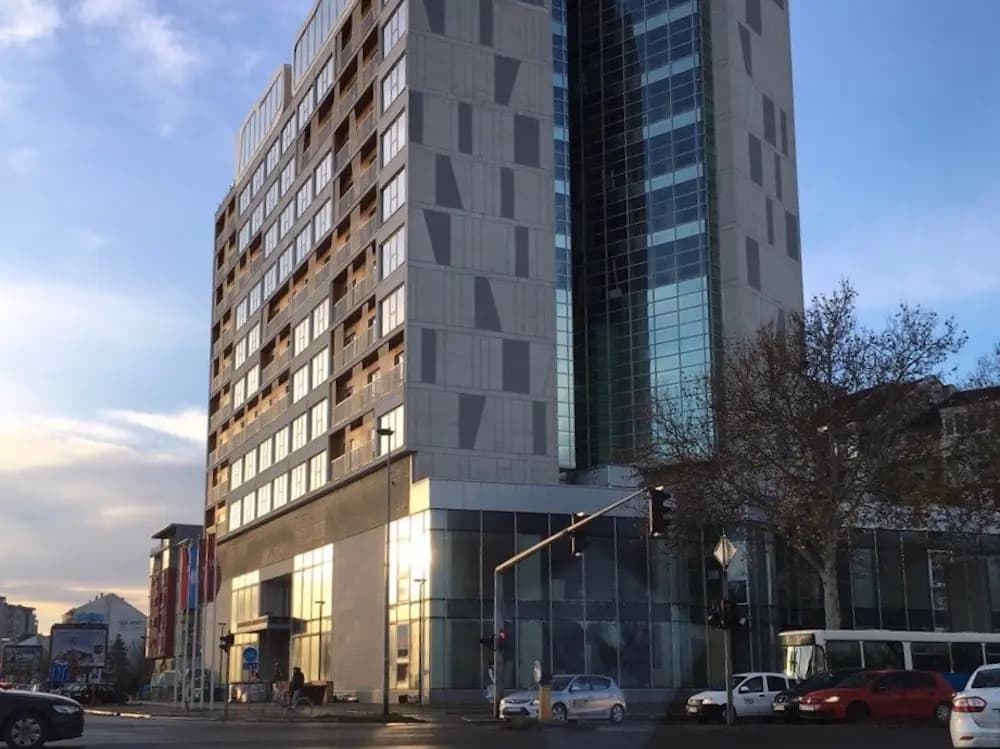 Ugrađene folije za stakla — primer 3