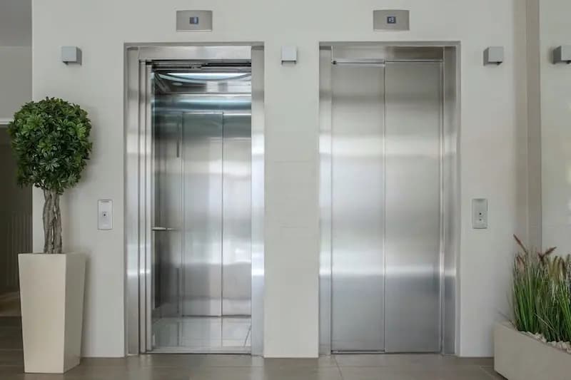 Liftovi presvučeni folijom brušeni aluminijum